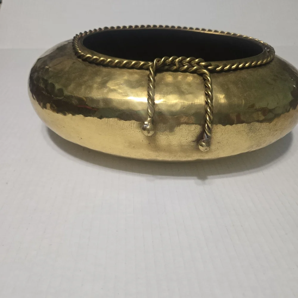 brass vase hammered vessel mid century modern container vintage planter plant - Picture 2 of 12
